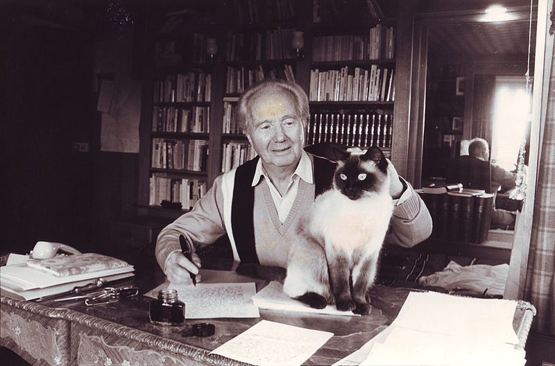 Robert_Merle_1985.jpg