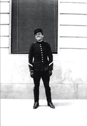LOUIS_DESTOUCHES_EN_1914_COLL._PARTICULIERE._DR-1.jpg